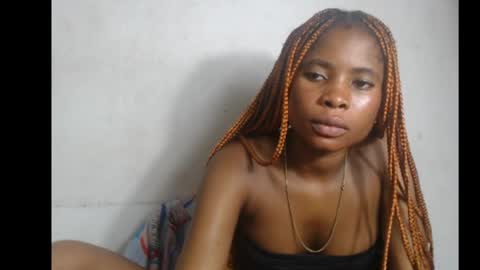 Snapshot of smallsluty chatting on 27, 5, 2026 smallsluty online show from 27, 5, 2026