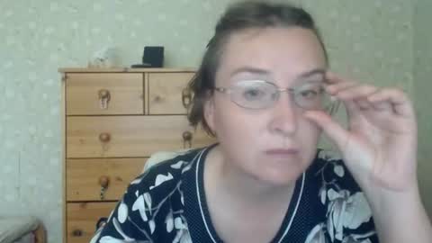 Snapshot of smart_rose chatting on 17, 6, 2026 smart_rose online show from 17, 6, 2026