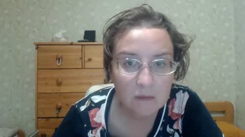 Snapshot of smart_rose chatting on 20, 6, 2026 smart_rose online show from 20, 6, 2026