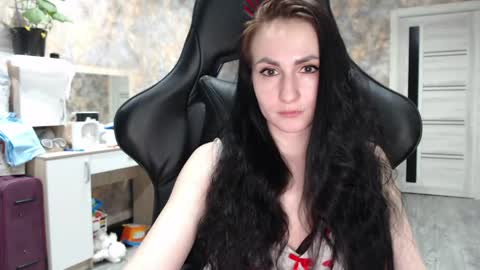 Snapshot of smile_cute_fox chatting on 28, 4, 2026 smile_cute_fox online show from 28, 4, 2026