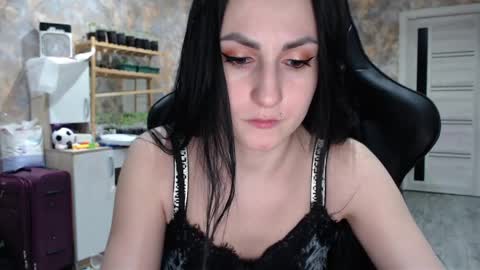 Snapshot of smile_cute_fox chatting on 14, 5, 2026 smile_cute_fox online show from 14, 5, 2026