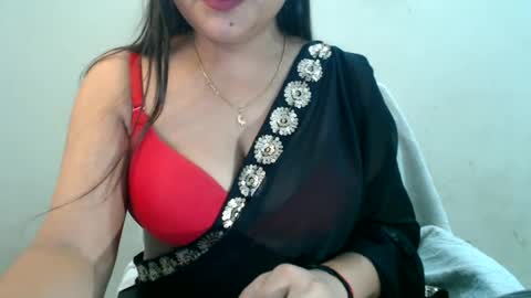 Snapshot of smiley_queen99 chatting on 1, 7, 2026 smiley online show from 1, 7, 2026