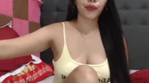 smilingbutt online show from 26, 6, 2026
