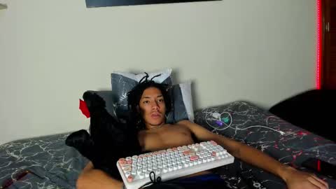 smitt jr online show from 3, 2, 2026