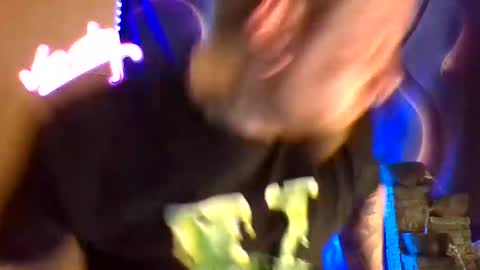 Snapshot of smokebluntafterblunt chatting on 18, 2, 2026 smoke online show from 18, 2, 2026