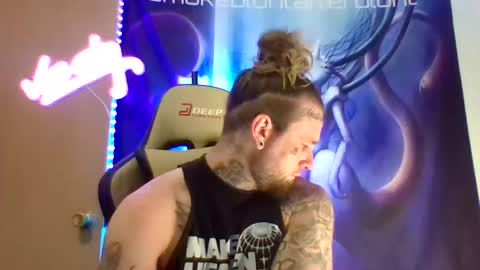 Snapshot of smokebluntafterblunt chatting on 25, 2, 2026 smoke online show from 25, 2, 2026