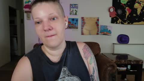 Snapshot of smokihippi chatting on 9, 7, 2026 Big Dawg online show from 9, 7, 2026