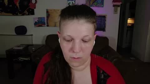 Snapshot of smokihippi chatting on 15, 7, 2026 Big Dawg online show from 15, 7, 2026