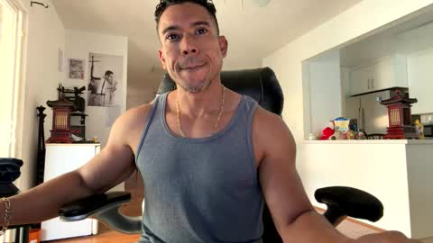 Snapshot of smoothripz chatting on 25, 3, 2026 smoothripz online show from 25, 3, 2026