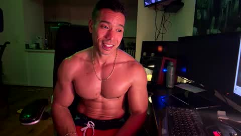 Snapshot of smoothripz chatting on 13, 4, 2026 smoothripz online show from 13, 4, 2026