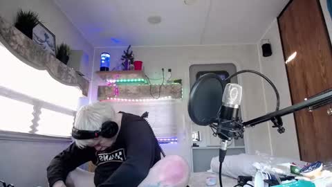 Snapshot of snarfle chatting on 27, 2, 2025 Viiscount Snarfle Von Snarfenberg online show from 27, 2, 2025