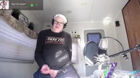 Snapshot of snarfle chatting on 27, 2, 2025 Viiscount Snarfle Von Snarfenberg online show from 27, 2, 2025