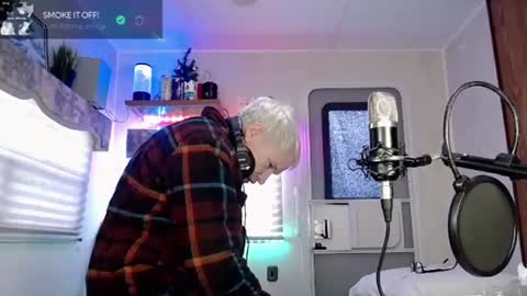 Snapshot of snarfle chatting on 6, 3, 2025 Viiscount Snarfle Von Snarfenberg online show from 6, 3, 2025