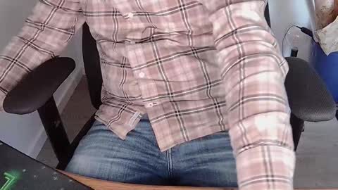 Sneakybill online show from 19, 11, 2025