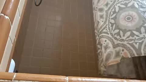 Snapshot of sneakypeteyo1 chatting on 16, 9, 2025 sneakypeteyo1 online show from 16, 9, 2025