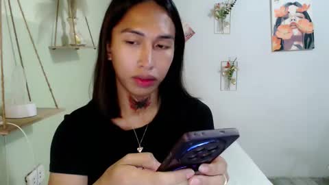 snow_2000 online show from 5, 4, 2026