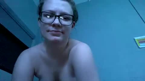 Snapshot of snowbrielle chatting on 30, 1, 2025 snowbrielle online show from 30, 1, 2025