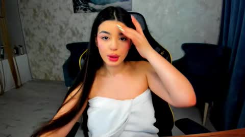 Snapshot of snowingwinter chatting on 25, 2, 2026 snowingwinter online show from 25, 2, 2026