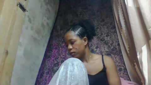 Snapshot of soamanaperina chatting on 17, 10, 2025 soamanaperina online show from 17, 10, 2025