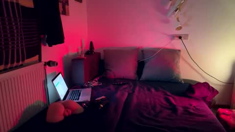 sweet-big-cock26 online show from 6, 11, 2025