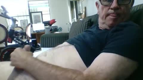 Snapshot of sofar06 chatting on 5, 12, 2025 sofar06 online show from 5, 12, 2025