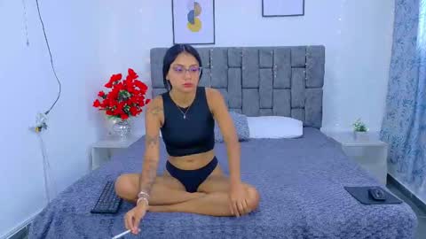 Snapshot of soffia_konig chatting on 8, 1, 2026 SOFFI AND CHISTOPHER online show from 8, 1, 2026