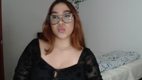 Snapshot of sofi4__ chatting on 23, 7, 2026 sofi online show from 23, 7, 2026