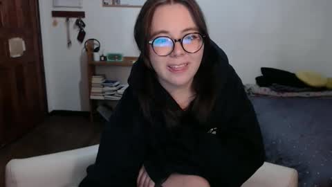 Sofi Lynch online show from 13, 3, 2026