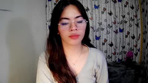 Snapshot of sofia_ava24 chatting on 3, 1, 2025 Chady online show from 3, 1, 2025