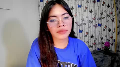 Snapshot of sofia_ava24 chatting on 4, 1, 2025 Chady online show from 4, 1, 2025