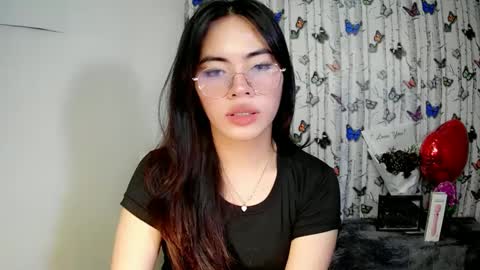Snapshot of sofia_ava24 chatting on 1, 2, 2025 Chady online show from 1, 2, 2025