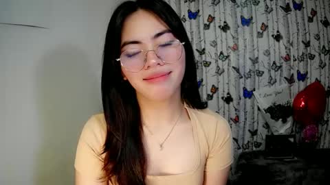 Snapshot of sofia_ava24 chatting on 3, 2, 2025 Chady online show from 3, 2, 2025