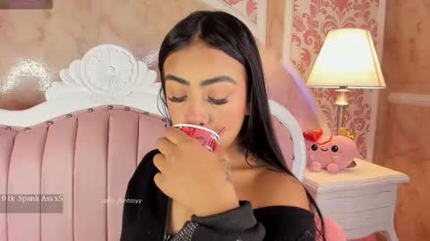 Sofia fantasyy  Online 0700 to 1400 gmt-5 online show from 25, 3, 2026