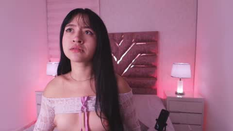 sofia gomes online show from 18, 4, 2026