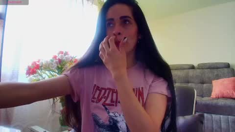 Sofia Kuleth  online show from 27, 2, 2025