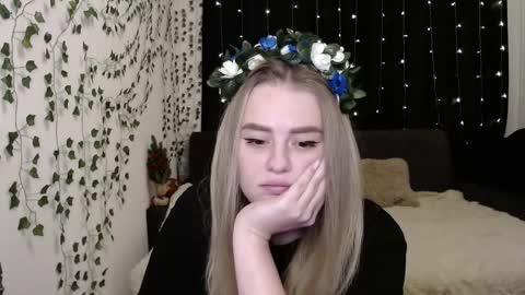 sofia_rosemary online show from 11, 1, 2025
