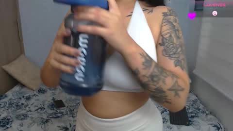 kanella  valery online show from 22, 11, 2025