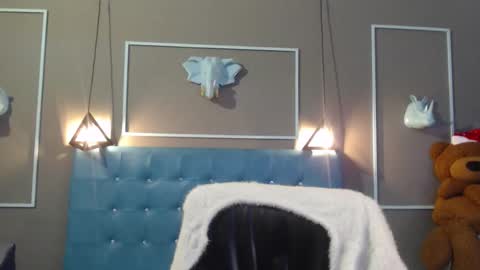 Sofa online show from 22, 11, 2025