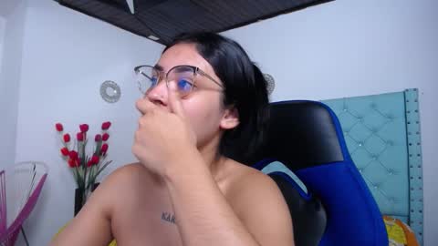 Sofia online show from 5, 3, 2026