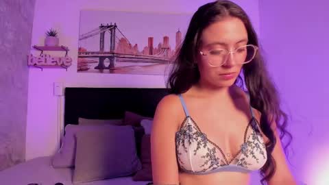sofialujan_ online show from 27, 2, 2026