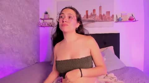 Snapshot of sofialujan_ chatting on 19, 6, 2026 sofialujan_ online show from 19, 6, 2026