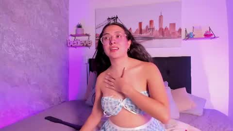Snapshot of sofialujan_ chatting on 22, 6, 2026 sofialujan_ online show from 22, 6, 2026