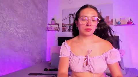 Snapshot of sofialujan_ chatting on 8, 7, 2026 sofialujan_ online show from 8, 7, 2026