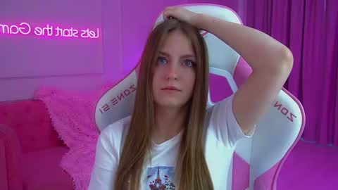 Snapshot of sofiasarvain chatting on 6, 7, 2026 Sofia online show from 6, 7, 2026