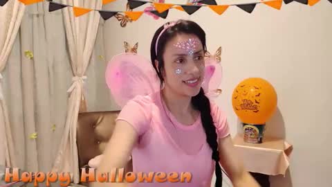 Sofi Bella online show from 30, 10, 2025