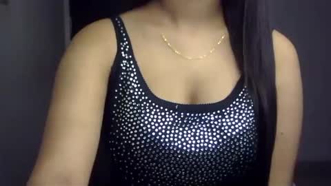 Snapshot of sofie_diva chatting on 13, 2, 2025 divya online show from 13, 2, 2025