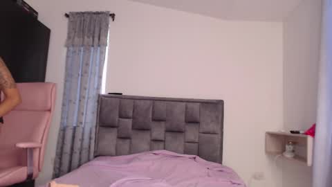 Sofie Rosee online show from 24, 2, 2025