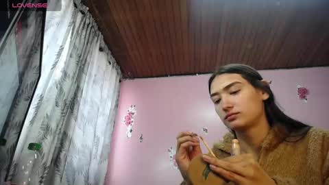sofii_cute01 online show from 8, 3, 2025