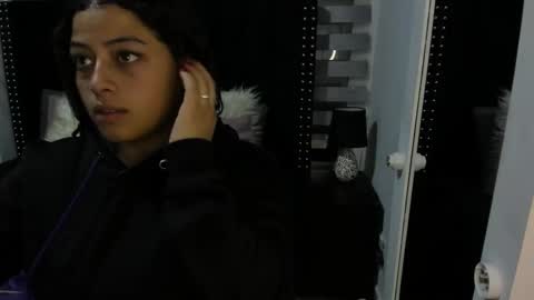 Sofia online show from 1, 2, 2025