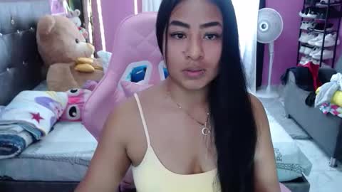 Snapshot of sofiiadreams chatting on 4, 2, 2026 sofia Dreams online show from 4, 2, 2026